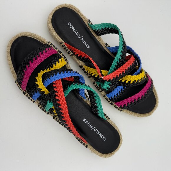 Donald/Pliner Multi color leather strap Sandals Size 9.5 in NIB - Picture 1 of 12